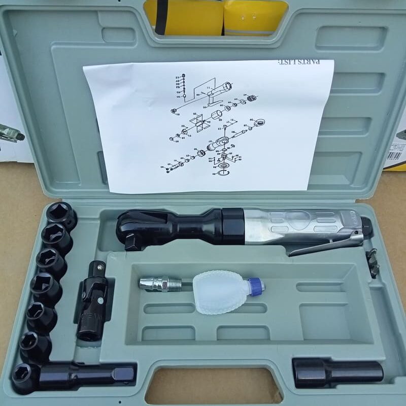 Kit de clés à cliquet pneumatiques
